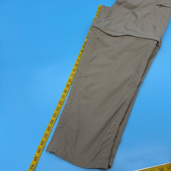 L.L. Bean Traveler Cargo Convertible Khaki Hiking Pants Size 10 - Picture 11 of 11
